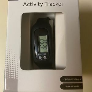 Basic activity tracker ( similar style like Fitbit)
